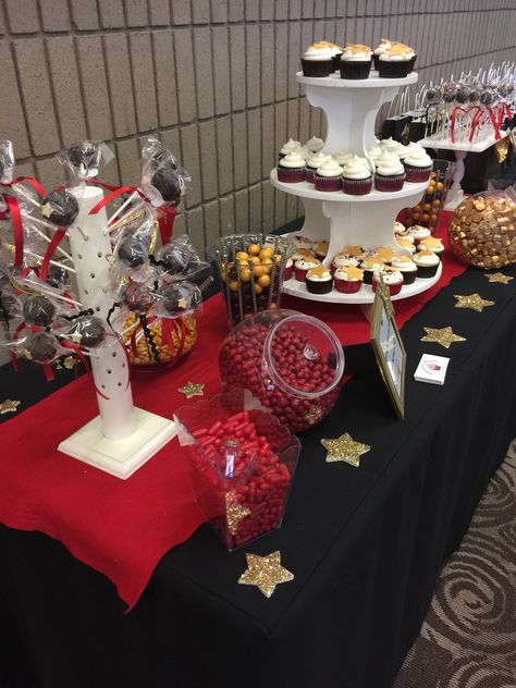 Red Carpet Theme candy table.... By Shereese's Sweets Red Theme Dessert Table, Red Candy Table Ideas, Hollywood Candy Table, Red Black And White Candy Table, Red Sweet 16 Decorations Candy Table, Red Carpet Theme, Trunk Party, Sweet Sixteen Parties, Candy Table