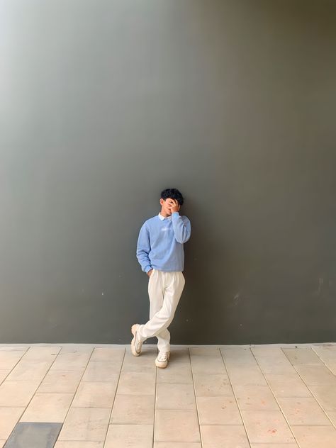 Sky Blue Shirt Outfit Men, Sky Blue Blazer Outfit Men, Sky Blue Shirt Outfit, Sky Blue Sweater Outfit, Light Blue Outfit Men, Blue Crewneck Outfit, Crewneck Outfit Men, Vneck Sweater Outfit, Blue Sweatshirt Outfit