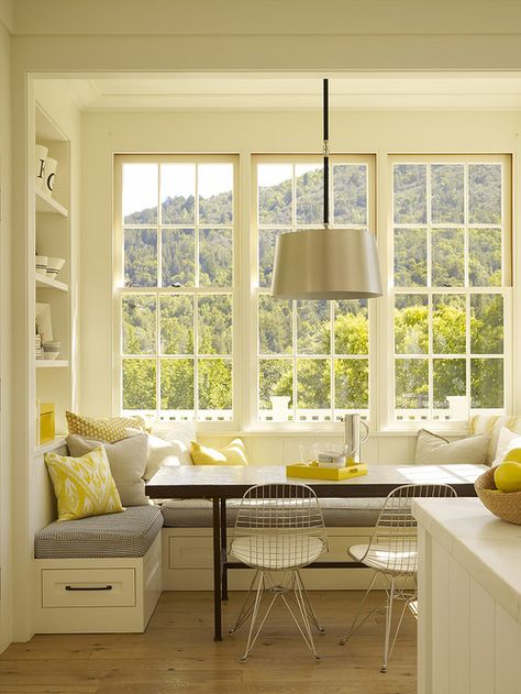 Built In Kitchen Bench, Built In Kitchen Table, Seating In Kitchen, Banquette Ideas, Built In Bench Seating, Breakfast Nook Table, Window Seat Kitchen, Bench Seating Kitchen, Banquette Seating In Kitchen