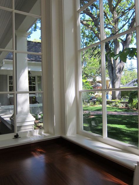 Floor-to-ceiling windows cause an outside feel and capture fragile or vibrant modifications in weather condition while upgrading the interiors with a natural atmosphere.  Tags: floor to ceiling windows, french door, apartment window ideas, floor to ceiling window curtain #windows #curtain Farmhouse Entry, Nate Berkus, Kitchen Farmhouse, Empty Room, Floor To Ceiling, Bohol, Pool Design, Home Modern, Floor To Ceiling Windows