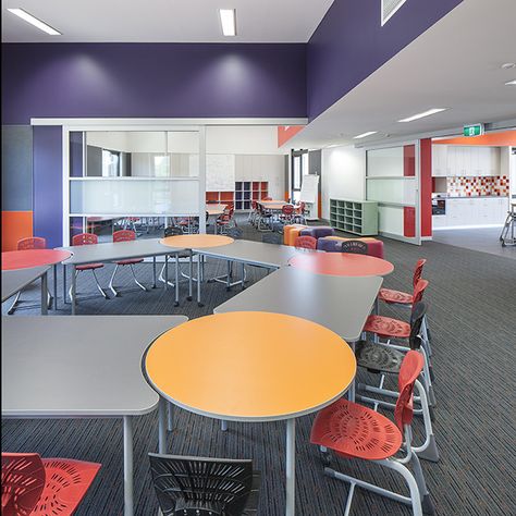 Educational Furniture, Classroom Table, Primary School Classroom, Flexible Seating Classroom, School Tables, Flexible Furniture, Industrial Office Design, Classroom Tables, Steam Learning