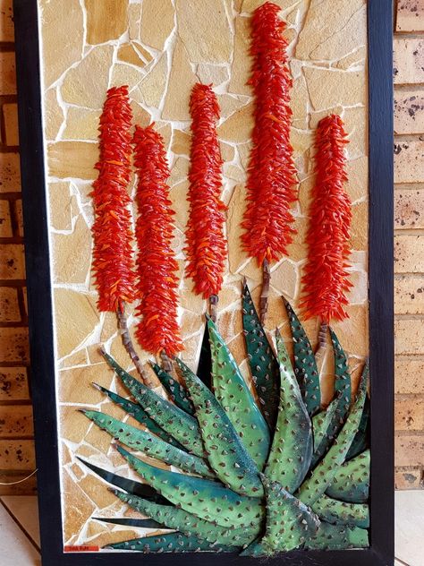 Aloe Art, Stained Glass Mosaic Patterns, Stained Glass Mosaic Art, Mosaic Tiles Crafts, Recycled Garden Art, Mosaic Art Diy, Aboriginal Dot Art, Mosaic Garden Art, Floral Mosaic