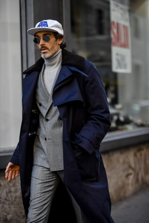 Workout Man, Milan Men's Fashion Week, Mens Fashion Work, Mens Fashion Simple, Milan Street Style, Streetwear Mode, Mens Fashion Week, Men Street, Mens Winter Fashion