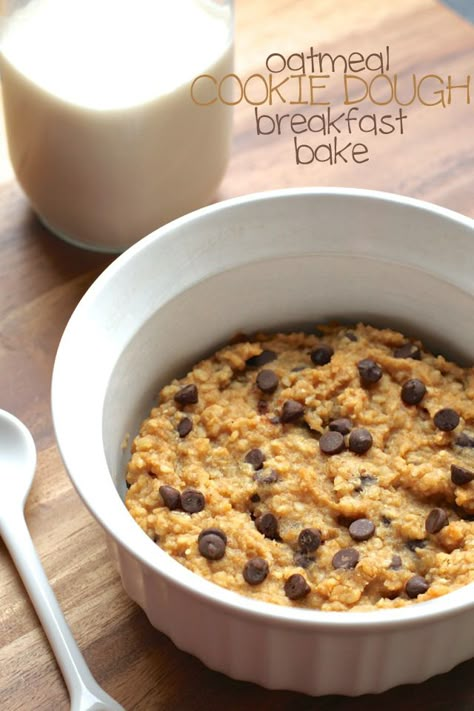 Oatmeal Cookie Dough Breakfast Bake || runningwithspoons.com Oatmeal Cookie Dough, Oatmeal Cookies Chewy, Oatmeal Cookie, Breakfast Bake, Baked Oatmeal, Oatmeal Recipes, Almond Recipes, Oatmeal Cookies, Chocolate Chips