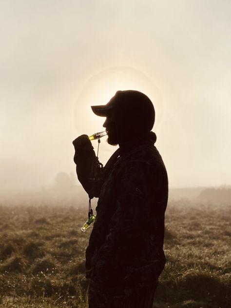 Waterfowl Hunting Photography, Duck Hunting Aesthetic, Duck Hunting Photoshoot, Duck Hunting Senior Pictures, Duck Hunting Photography, Waterfowl Photography, Hunting Photoshoot, Hunting Senior Pictures, Adventurecore Aesthetic