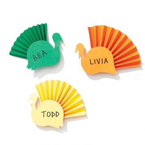 Thanksgiving Craft: Turkey Place Cards Turkey Place, Turkey Place Cards, Thanksgiving Decorations Outdoor, Paper Turkey, Thanksgiving Crafts For Toddlers, Turkey Places, Thanksgiving Place Cards, Thanksgiving Decorations Diy, Thanksgiving Inspiration