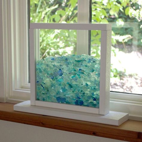 Sea Glass Display, Sea Glass Window, Sea Glass Art Projects, Beach Glass Crafts, Beach Glass Art, Glass Art Projects, Sea Glass Beach, Sea Glass Crafts, Glass Display