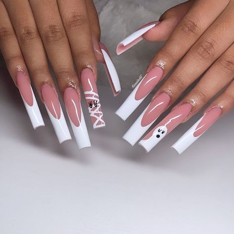 Nail Designs Boujee, Mummy Nails, Color For Nails, Halloween Acrylic Nails, Rose Nail Art, Seasonal Nails, Ombre Nail Designs, Acrylic Nails Coffin Pink, Rose Nails