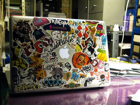 Laptop Stickers Collage, Dead Mau5, Mac Stickers, Laptop Screen Repair, Laptop Decoration, Laptop Case Stickers, Macbook Covers, Snapchat Stickers, Office Wallpaper