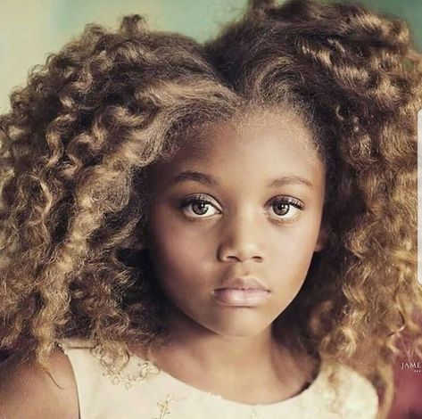 Beautiful sandy brown hair and eyes to match Sandy Brown Hair, Kids Hairstyles For Wedding, Beautiful Black Babies, Hair Afro, Beautiful Natural Hair, Hair Kids, Natural Hair Beauty, Natural Styles, Hair Crush