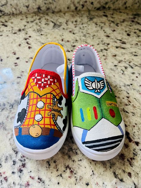 Toy Story Character Shoes, Woody and Buzz Custom #toystory #birthdayparty Painted by CreatedbyKarissa4 on Etsy Disney Painted Shoes, Toy Story Character, Vans Painted, Shoe Painting, Painted Shoes Diy, Custom Painted Shoes, Toy Story Characters, Diy Shoe, Woody And Buzz