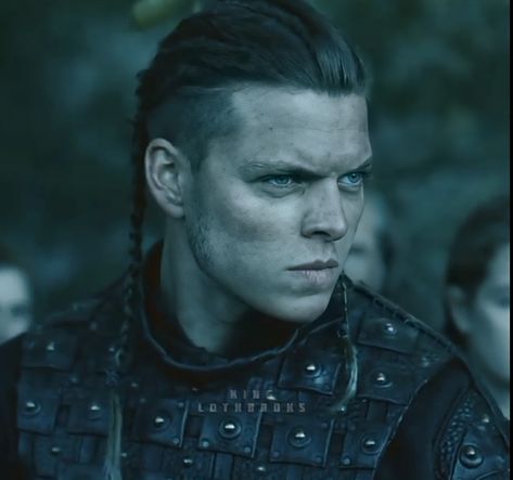 Ivar The Boneless Aesthetic, Viking Ragnar Lothbrok, Vikings Ivar, Viking Ragnar, Viking Haircut, Ivar Vikings, Viking Pictures, Anime Haircut, Viking Character