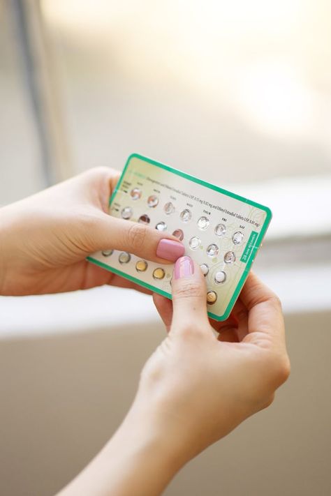 Why Does Birth Control Cause Weight Gain? Birth Control Case, Types Of Migraines, Types Of Birth Control, Forms Of Birth Control, Birth Control Pills, Foil Packets, Birth Control, Side Effects, Womens Health