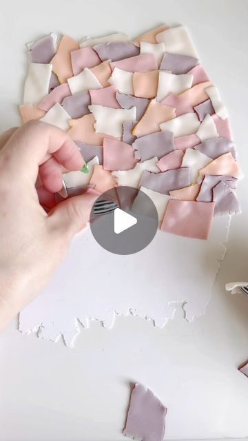 Marble Polymer Clay Earrings Tutorial, Clay Bead Diy, How To Make Polymer Clay Beads, Easy Clay Earrings Diy, Fimo Ideas Easy, Polymer Clay Slabs Ideas, How To Make Clay Earrings, Polymer Clay Earrings Diy Tutorials, Translucent Clay Earrings