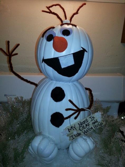 My Olaf for our office pumpkin contest Dragon Book Character Pumpkin, Olaf Pumpkin Decorating, Olaf Pumpkin Carving, Pumpkin Carving Easy, Olaf Pumpkin, Book Character Pumpkins, Pumpkin Idea, Halloween Pumpkin Crafts, Turkey Project