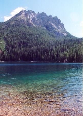 Redfish Lake, ID. We just got back. GORGEOUS! Redfish Lake Idaho, Hailey Idaho, Usa Road Trip Ideas, Usa Road Trip, Road Trip Ideas, Best Vacation Destinations, Perfect Road Trip, Vacation Locations, Beautiful Places On Earth