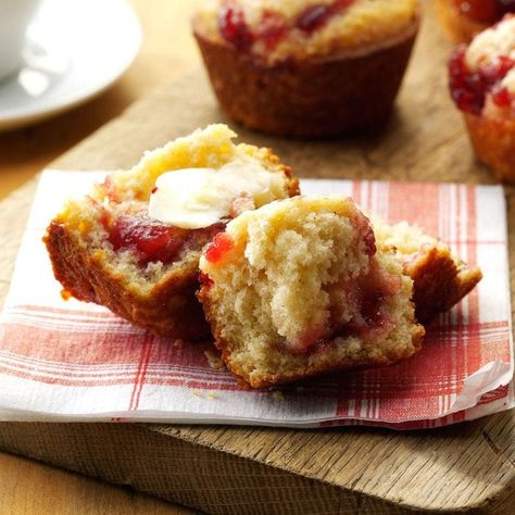 Cranberry Eggnog Muffins Tv Units For Living Room, Leftover Eggnog, Eggnog Muffins, Corner Tv Units, Muffin Recipes Cinnamon, Honey Muffins, Cherry Muffins, Quick Meal Prep, Cranberry Muffins