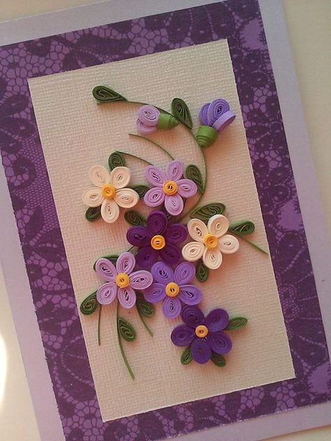 flower Paper Quilling Designs Flowers, Quilling Books, Quilling Birthday Cards, Quilling Flower Designs, Vika Papper, Paper Quilling For Beginners, Paper Quilling Flowers, Paper Quilling Cards, Quilling Work