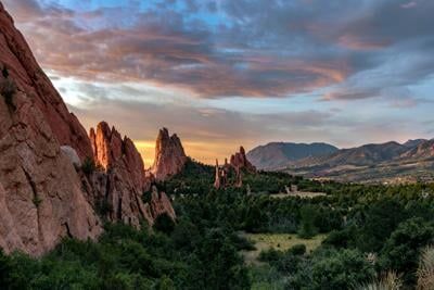 Gods Drawing, Gods Tattoo, Colorado Attractions, Heli Skiing, Explore Colorado, Glenwood Springs, Garden Of The Gods, Rocky Mountain National, Nature Trail