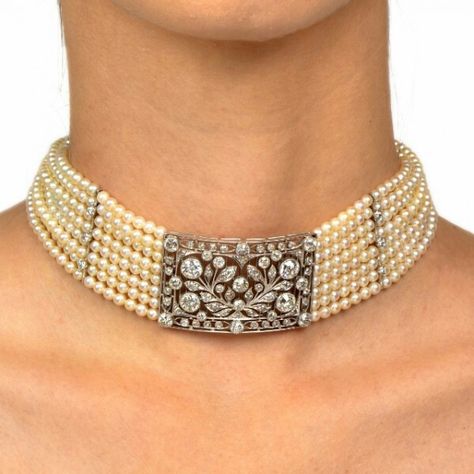 Cartier Choker, Bijoux Art Deco, Choker Pearl, Diamond Flower Pendant, Vintage Choker Necklace, Diamond Choker Necklace, Kay Jewelry, Pearl Necklace Designs, Vintage Choker