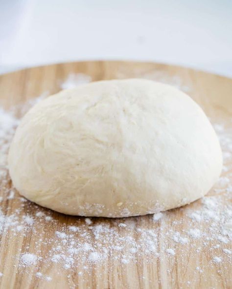 This easy homemade pizza dough is made in just 60 minutes and has a nice, crisp outside and great flavor. Perfect for pizza night with the family! #pizza #pizzadough #homemadepizza #pizzadoughrecipe #homemade #baking #italian #italianrecipes #pizzanight #easyrecipe #recipes #iheartnaptime Semolina Pizza Dough, Easy Crust Recipe, Pizza Dough From Scratch, Homemade Pizza Dough Easy, Best Pizza Dough Recipe, Wheat Pizza Dough, Pizza Dough Recipe Easy, Best Pizza Dough, Best Homemade Pizza