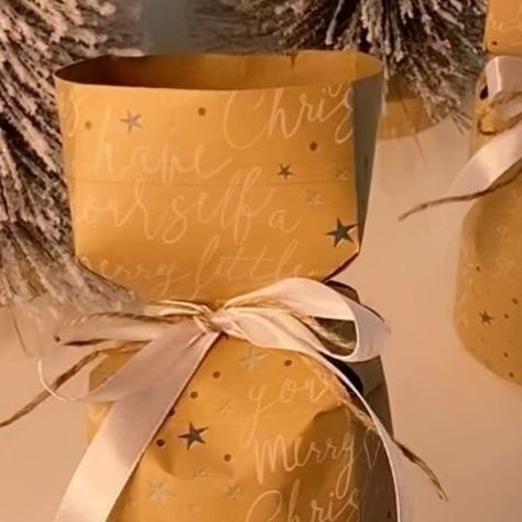 Sophie Webb on Instagram: "Wrap your gifts like a pro! 🎁 This is the perfect solution for neatly wrapping a jar or candle. Save for when you need this wrapping idea.✨ Gift wrapping ideas #wrappinggifts #giftwrappingtips #festivities #christmashacks" Wrap A Candle, Gift Wrapping Ideas, Christmas Hacks, Candle Jar, Idea Gift, Wrapping Ideas, Like A Pro, Gift Wrap, Need This