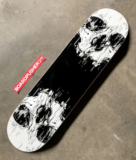 Dragon Skateboard Design, Gothic Skateboard, Emo Skateboard, Goth Skateboard, Cool Skateboard Decks, Custom Skateboard Art, Skate Deck Design, Graphic Skateboard, Skull Skateboard