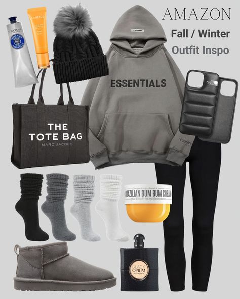 Essentials Hoodie Outfit Aesthetic, Grey Ultra Mini Uggs Outfit, Essential Hoodie Outfits For Women, Essentials Hoodie Outfit Women, Short Black Uggs Outfit, Essentials Hoodie Outfit Women Black, Essentials Outfit For Women, Comfy Ugg Outfits, Outfits With Black Uggs