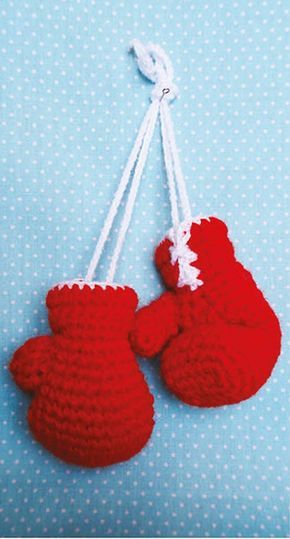 Crochet Boxing Gloves #crochet #tutorial Crochet Boxing Gloves Amigurumi, Crochet Boxing Gloves Pattern Free, Crochet Boxing Gloves, Crochet Gloves Free Pattern, Crochet Baby Mittens, Gloves Crochet, Glove Pattern, Crochet Gloves Pattern, Crochet Box