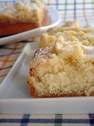 Streuselkuchen German Crumb Cake Recipe, Crumb Cake Recipe, German Desserts, A Piece Of Cake, Crumb Cake, Piece Of Cake, German Food, Food Cakes, Coffee Cake