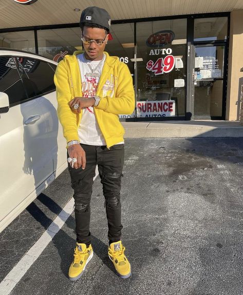 Yellow And Grey Outfit Men, Yellow Jordan 4s Outfit Men, Motorsport 4s Outfit, Jordan 5 Outfit Men, Black Jordans Outfit, Jordan 4s Outfit, Estilo Drip, Ybn Nahmir, Mens Streetwear Outfits