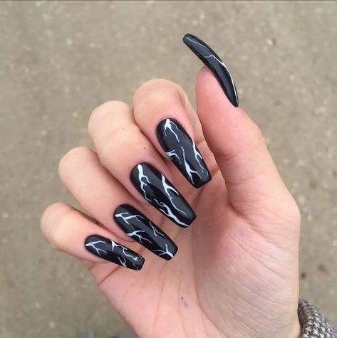 Long Black Nails, Nail Art Halloween, Makeup Nails Art, Special Nails, Subtle Nails, Grunge Nails, Glamorous Nails, Coffin Nails Long, Dry Nails