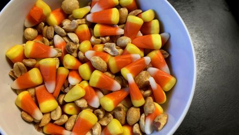 Lyndsay Burginger When it comes to Halloween candy, candy corn is always a must... even though a ton of people love to hate it. Soft and sweet candy corn is a bit one-noted when enjoyed by itself. But add in roasted peanuts and you've got yourself a candy corn snack mix that is hard to resist. No … Continue reading "Candy Corn and Peanuts is an Oddly Satisfying Combo" The post Candy Corn and Peanuts is an Oddly Satisfying Combo appeared first on Wide Open Eats. Candy Corn Bars, Payday Candy, Payday Candy Bar, Peanut Snack, Reese's Chocolate, Halloween Party Appetizers, White Chocolate Candy, Corn Snacks, Chocolate Covered Peanuts