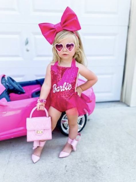 Girls Barbie Birthday Party, Barbie Party Decorations, Barbie Halloween Costume, Barbie Theme Party, Barbie Kids, Baby Barbie, Barbie Halloween, Barbie Inspired, Barbie Birthday Party