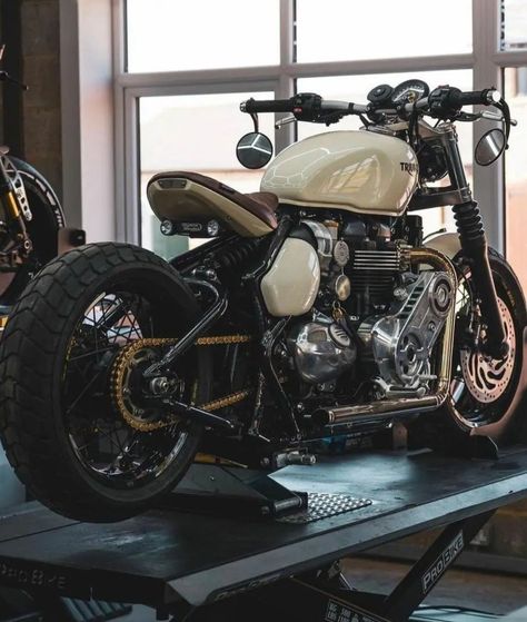 Thornton Hundred Motorcycles. DREAMS. ENGINEERED. WORLD CLASS BESPOKE MOTORBIKE DESIGN AND ENGINEERING. Thornton Hundred Motorcycles, Custom Sport Bikes Motorcycles, Custom Bikes Cafe Racers, Cafe Racer Moto, Triumph Bikes, Triumph Bobber, Motorbike Design, Bobber Bikes, Bike Photography