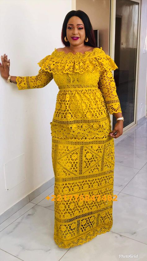 Brodé  jaune Long African Dresses, Kaftan Designs, Best African Dresses, African Fashion Skirts, African Dresses Modern, Afrikaanse Mode, African Wear Dresses, Lace Dress Styles, African Maxi Dresses