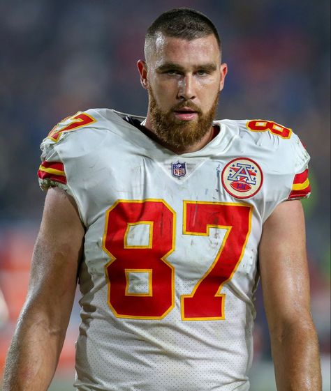 South Your Mouth, God Of Football, The Chiefs, Pop Hits, University Of Cincinnati, Kc Chiefs, Cabbage Soup, Travis Kelce, Professional Football