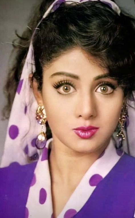 90s Bollywood Fashion, Sri Devi, Vintage Bollywood, Matcha Slim, Beautiful Lips, The Maker, Beautiful Smile Women, Desi Beauty, Beautiful Eyes