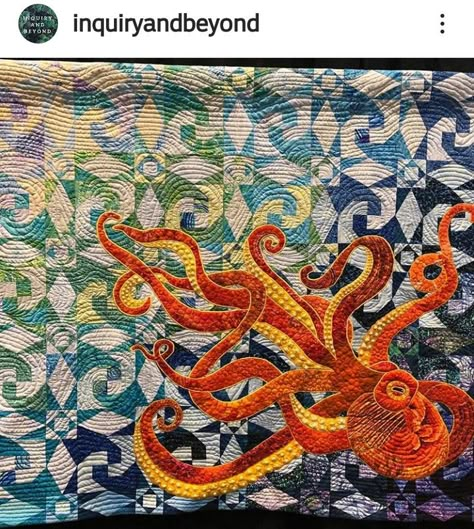 @inquiryandbeyond Amazing octopus quilt Free Form Quilts, Sea Life Quilt, Sea Quilt Patterns, Octopus Quilt Pattern, Jellyfish Quilt, Storm At Sea Quilt Ideas, Octopus Quilt, Octopus Applique, Shark Quilt