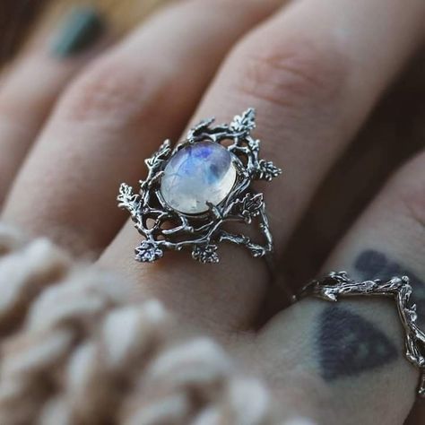 Jewellery Website, Jewellery Aesthetic, Metal Pendants, Winter's Tale, Bohemian Jewellery, Witchy Jewelry, Boho Jewellery, Magical Jewelry, Magic Ring