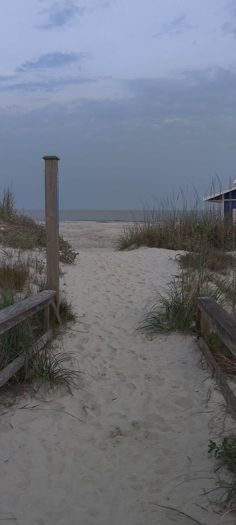 Evening on Fripp Island May 29, 2023 Photo by Melynda Koon Fripp Island Sc, Fripp Island, 2023 Photo, Filming Locations, Summer Travel, Spring Break, South Carolina, Dream Life, Bucket List