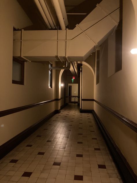 Liminal Core, Strangely Familiar, Creepy Core, Abandoned Hospital, Liminal Space, Liminal Spaces, Dreamcore Weirdcore, Hotel California, Strange Places