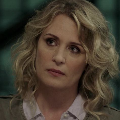 Stranger In A Strange Land, Samantha Smith, Supernatural, Tv