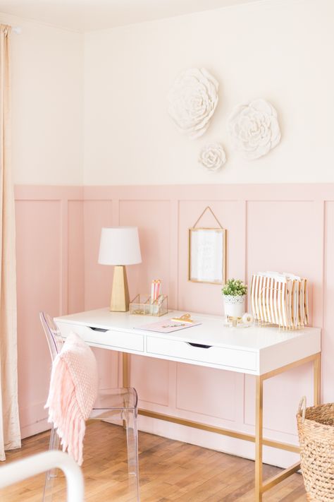 Pink And Gold Girls Bedroom, Fun Seating, Bilik Idaman, Functional Desk, White Desk, Gold Bedroom, Bedroom Desk, Pink Bedrooms