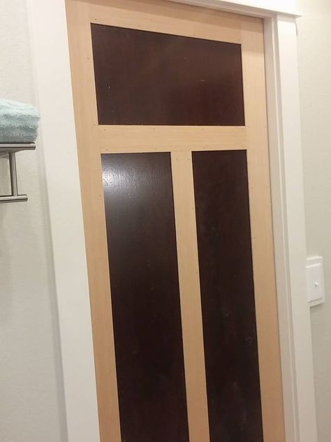 Door Transformation: Flat Panel => Shaker Style » Ryan Hobbies Panel Door Makeover, Flat Panel Door Makeover, Interior Door Makeover, Diy Shaker Door, Diy Panel Door, Backyard Door, Door Transformation, Flat Doors, Diy Interior Doors