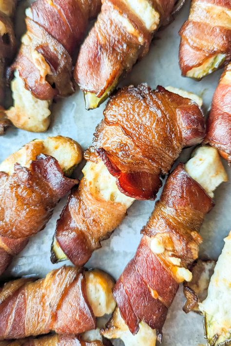 Jalapeno Poppers Bacon Wrapped, Smoked Jalapeno Poppers, Salmon Recipes Brown Sugar, Bacon Wrapped Recipes, Jalapeno Poppers Recipe, Turkey Leg Recipes, Wraps Recipes Easy, Smoked Burgers, Smoked Meatloaf