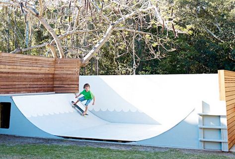 DIY Backyard Skate Ramp Patio Lighting Diy, Backyard Skatepark, Mini Ramp, Byron Bay Beach, Beach House Renovation, Skate Ramp, Skateboard Ramps, Terrasse Design, Patio Grande