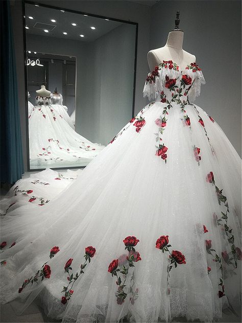 Red And White 15 Dress, White With Red Wedding Dress, White Rose Wedding Dress, Wedding Dresses With Red Roses, White Wedding Dress With Black And Red, Red Flower Wedding Dress, Red Floral Wedding Dress, White Wedding Dress With Red Accents, Red Rose Wedding Dress