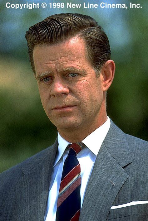 William H. Macy as George Parker in Pleasantville | 1998 New Line Cinema Period Faceclaims, William H Macy, Tv Dads, Steve Buscemi, The Brady Bunch, Brady Bunch, New Line Cinema, Somewhere In Time, Best Movies