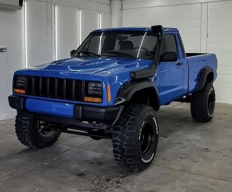 Square Body Chevy 4x4, Modificaciones Jeep Xj, Nissan Pickup Truck, Comanche Jeep, Jeep Xj Mods, Jeep Pickup Truck, Badass Jeep, Jeep Comanche, Old Jeep